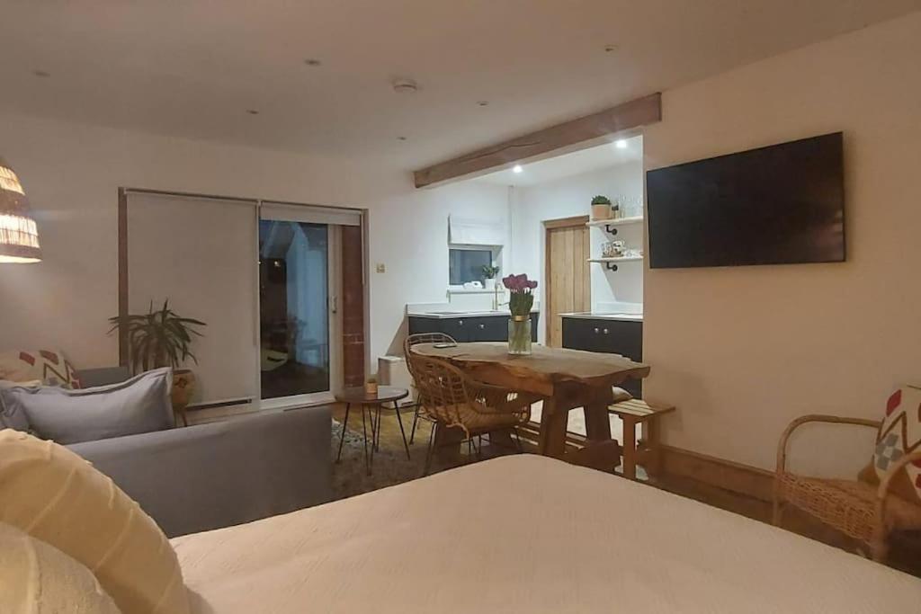 Sunnyside At Scurlage Farm Apartment Swansea Exterior photo